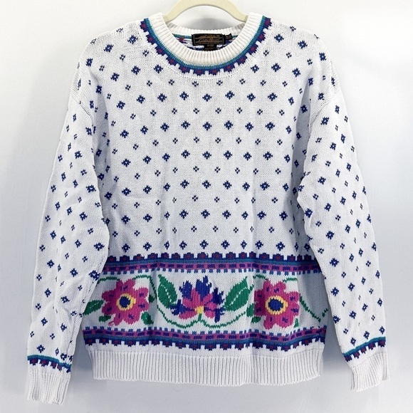 VINTAGE Eddie Bauer White Floral Grandma Sweater - Picture 1 of 7